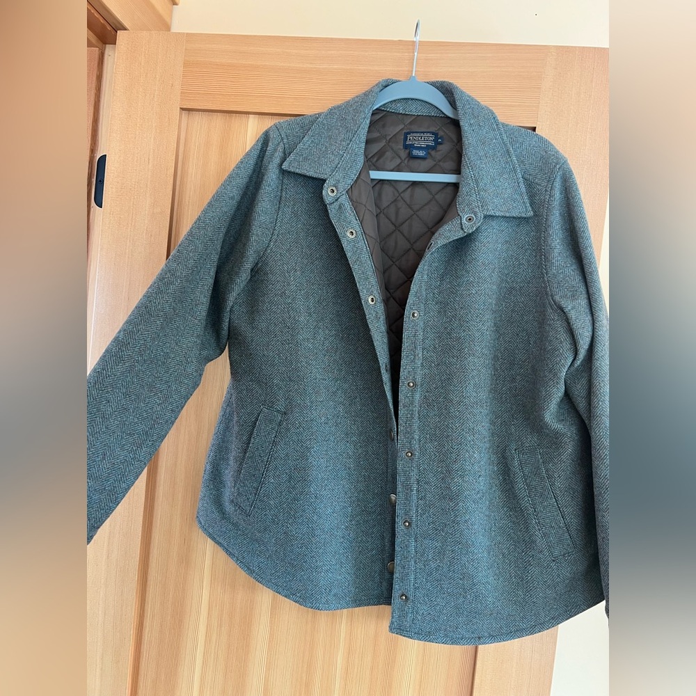 Women’s Wool Pendleton Jacket